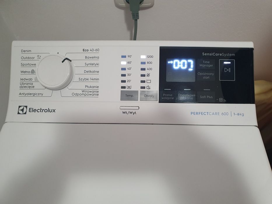 Pralka electrolux  perfectcare 600