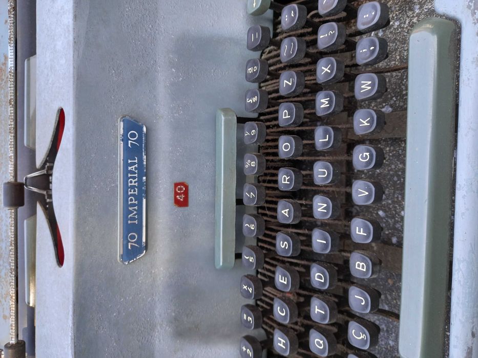 Maquina de escrever antiga Imperial