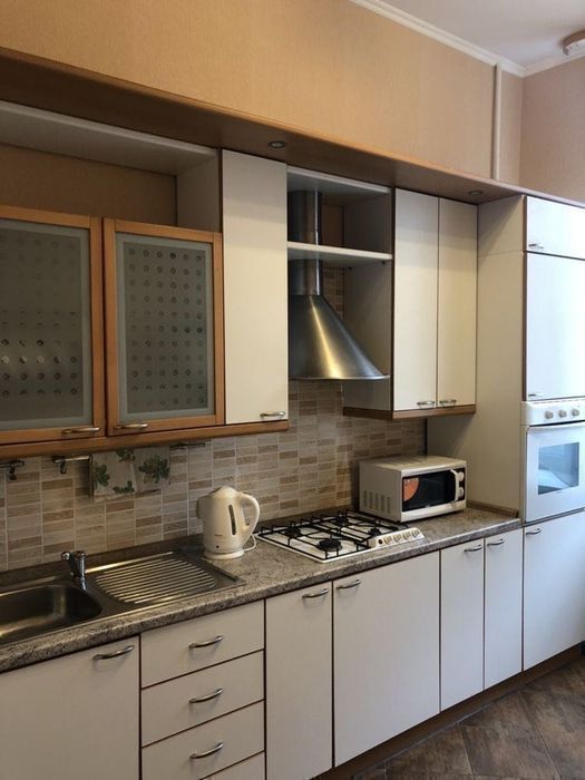 Житло у Києві для переселенців , приїжджих – 500 грн на тиждень Хостел