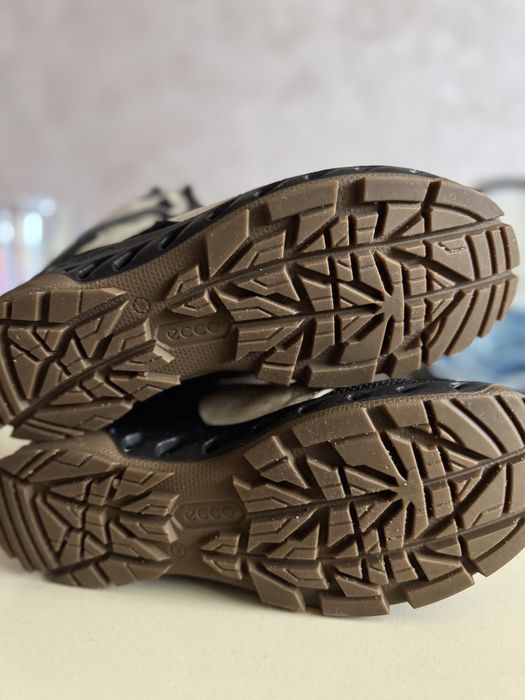 Взуття зимове ecco biom