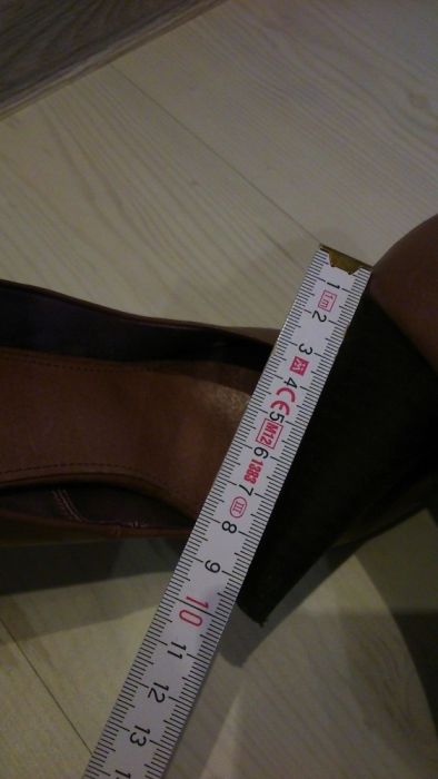 Szpilki brudny róż 40