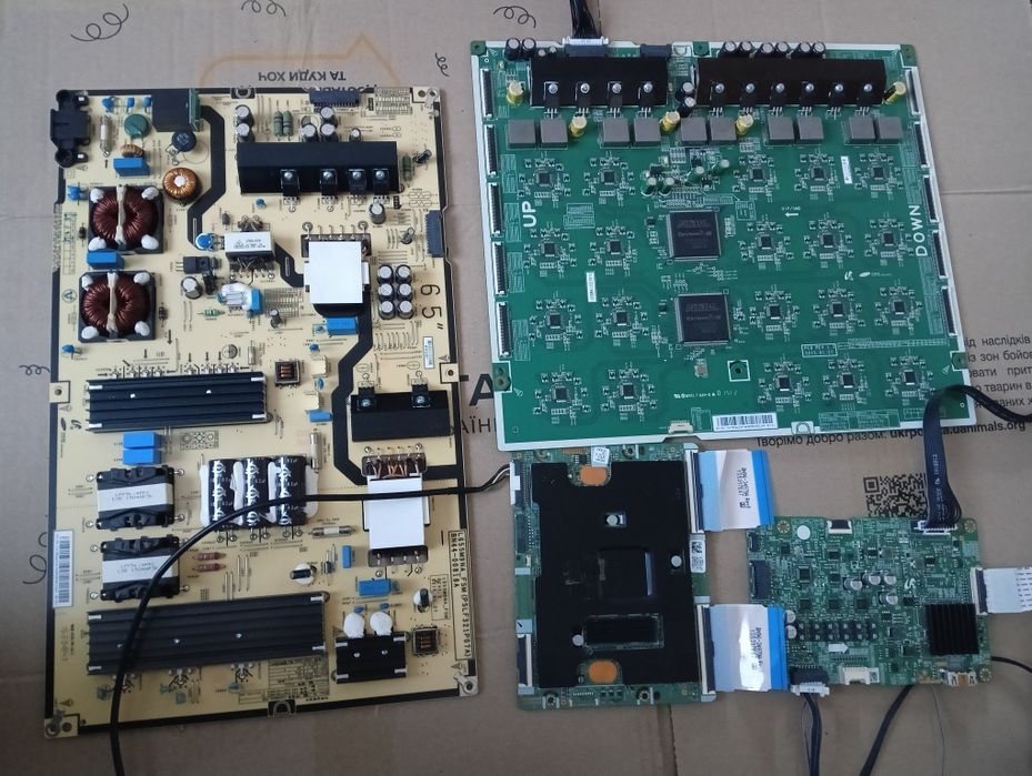 Продам платы с телевизора самсунг.