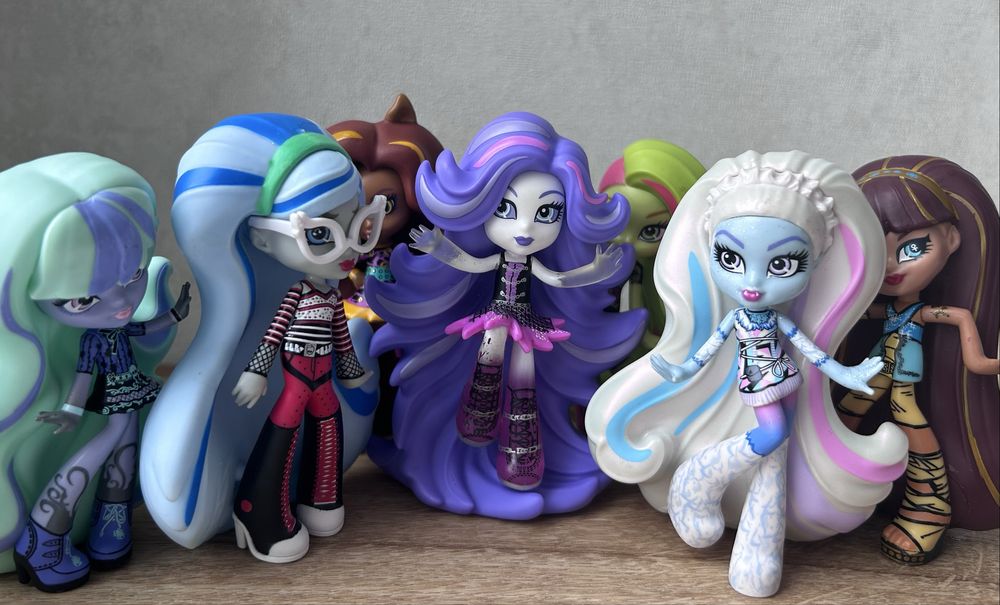 Колекційні Монстер Хай Twyla Ghoulia Spectra Abbey Cleo Venus Clawdeen