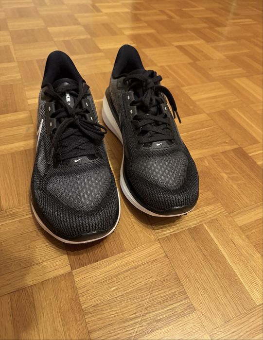 Nike vomero 17 original