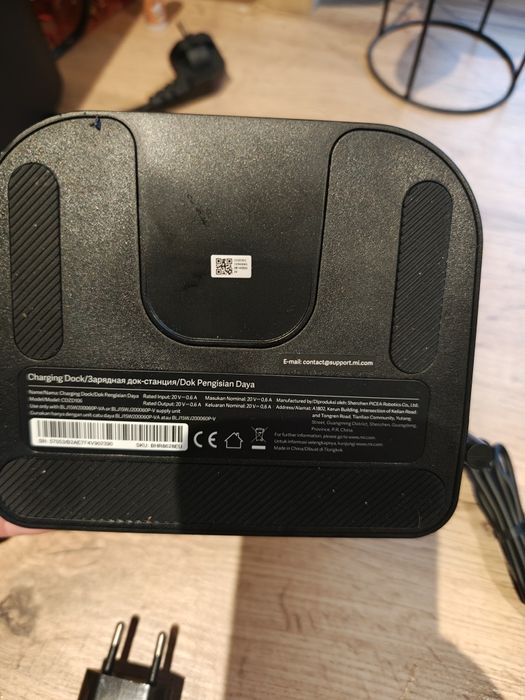 Robot sprzątający Xiaomi Vacum s20 . Jak nowy.