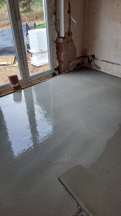 Pompowanie Betonu *Posadzki . MOBILNA POMPA * Putzmeister P715. BETON