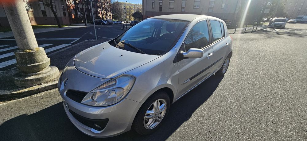 Clio 3  1.2 TCE -  120 mil Km 2008 Oportunidade