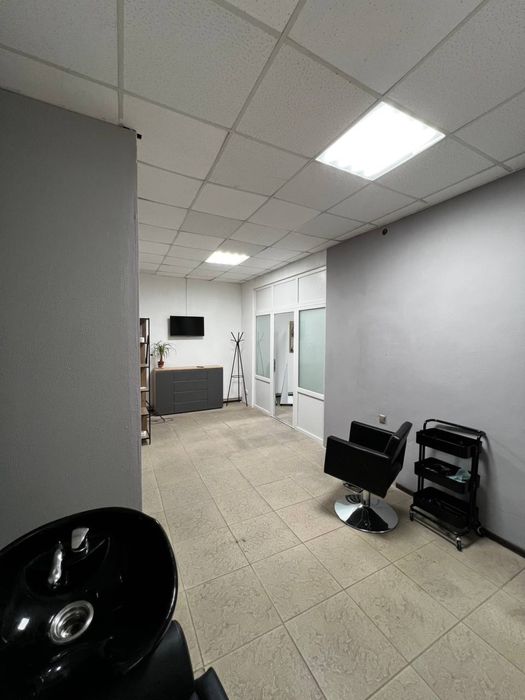 Здаю приміщення Маріупольська /Велика Морська ,100 кв м