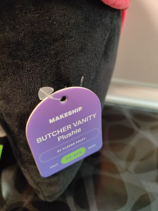 Колекційна плюшева іграшка Yi Xi Butcher Vanity Makeship (Лімітоване видання, Нова з бірками)