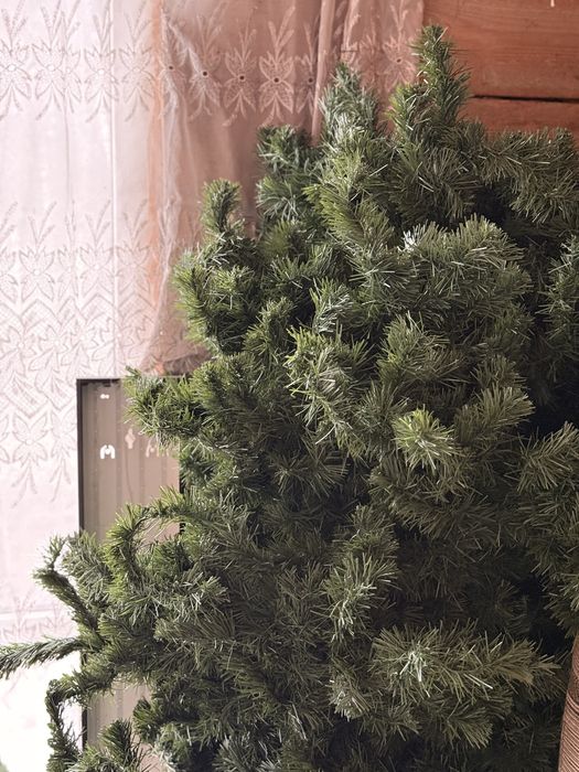 Ялинка штучна 2,35м