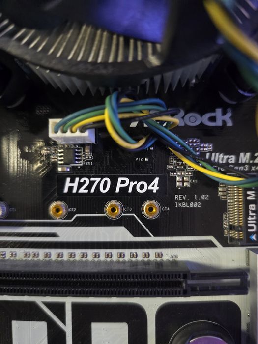 Plyta główna Asrock z procesorem i5 7400