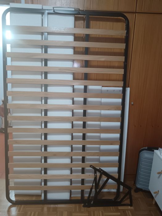 Vendo sommier elevatório com 120x195 cm