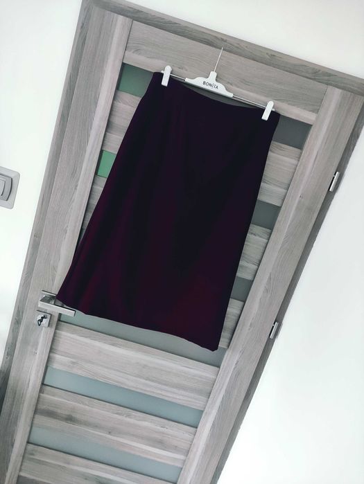 Bordowa trapezowa spódnica midi Reserved roz 40