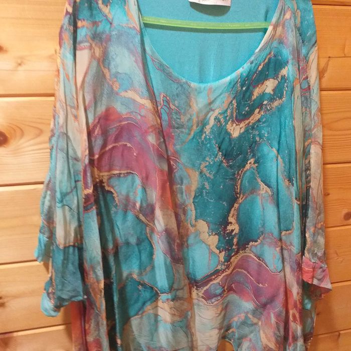 Blusa Kaftan em seda