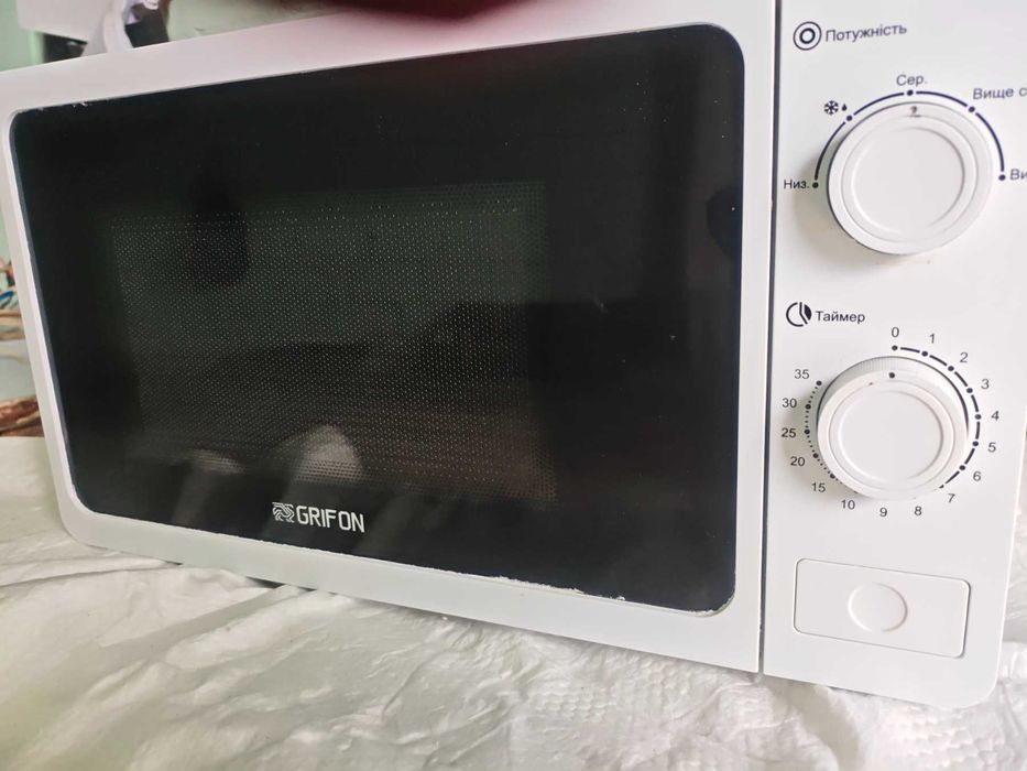 Новая микроволновая печь Grifon GR20FM0105B 20 л
