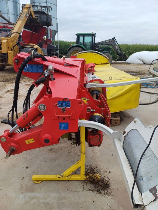 Pottinger Novacat 302