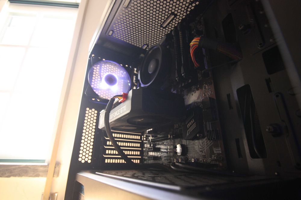 PC Gaming Ryzen 5 1600 AF + GTX 1660 TUF 6GB | 16GB RAM | NVMe | RGB