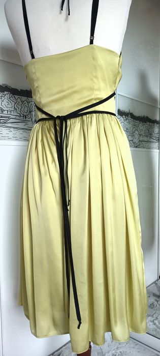 Sukienka wizytowa, weselna