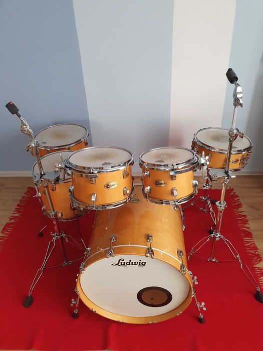 Perkusja Ludwig Centennial maple 10,12,14,16,22 + 14