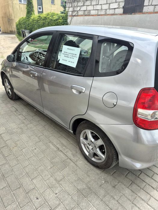 Honda  Jazz  1,2 benzyna