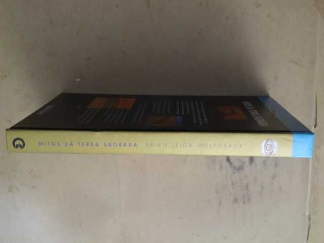 Mitos da Terra Sagrada de Brian Leigh Molyneaux