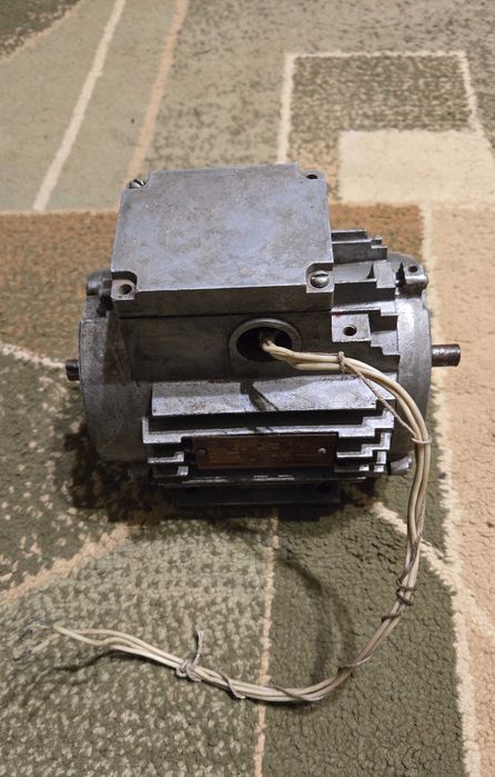 Электродвигатель