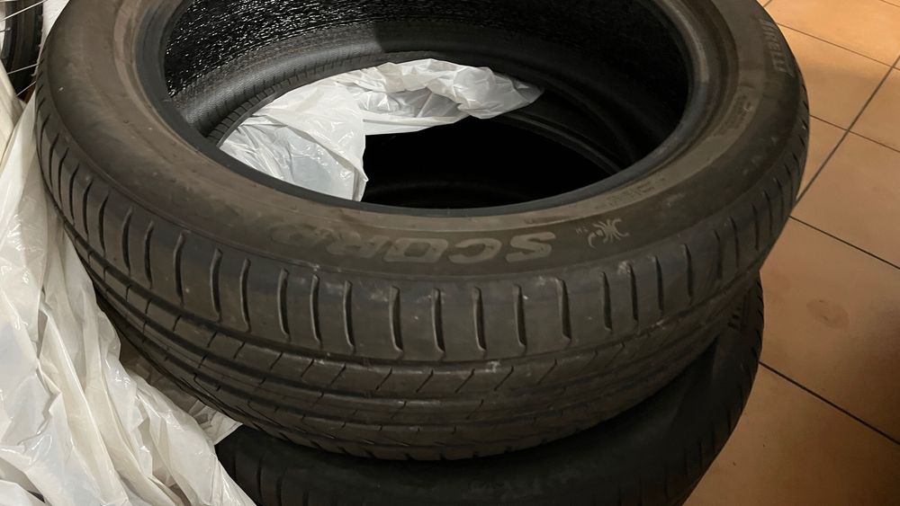 Pneu Pirelli Scorpion 235/50 R20
