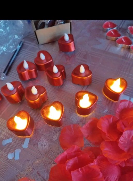 Набір свічок 12шт з освітленням на Батарейках