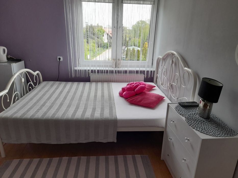 Noclegi nad morzem.Domki i pokoje z łazienkami