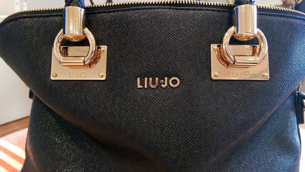 Mala senhora  Liu.Jo como nova