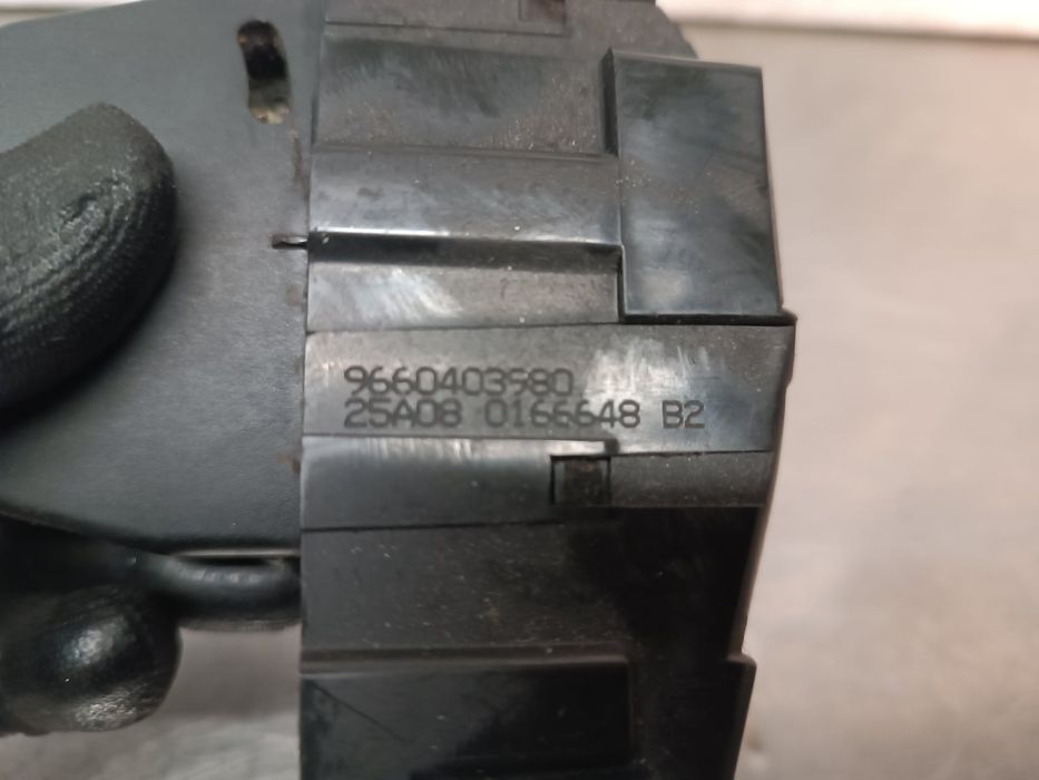 Fechadura / Fecho da Mala CITROËN C4 PICASSO I Veículo multiuso - 9660403980