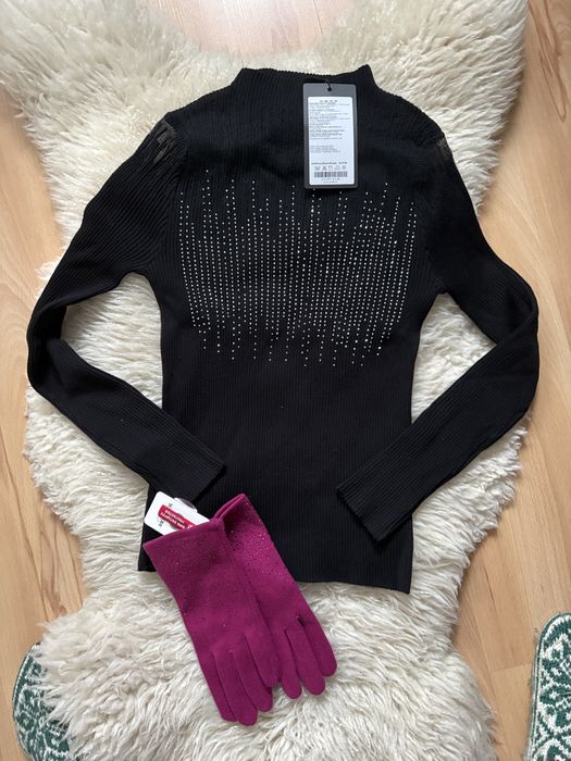 Czarny sweter z ozdobnymi cyrkoniami