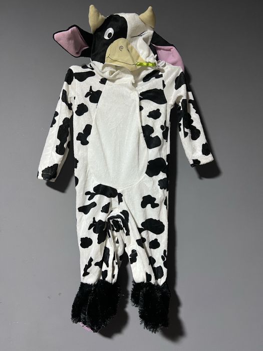 Новорічний костюм корівки . Сша. На 1 рік