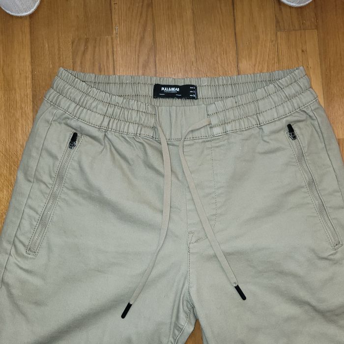 Calças cargo acizentadas