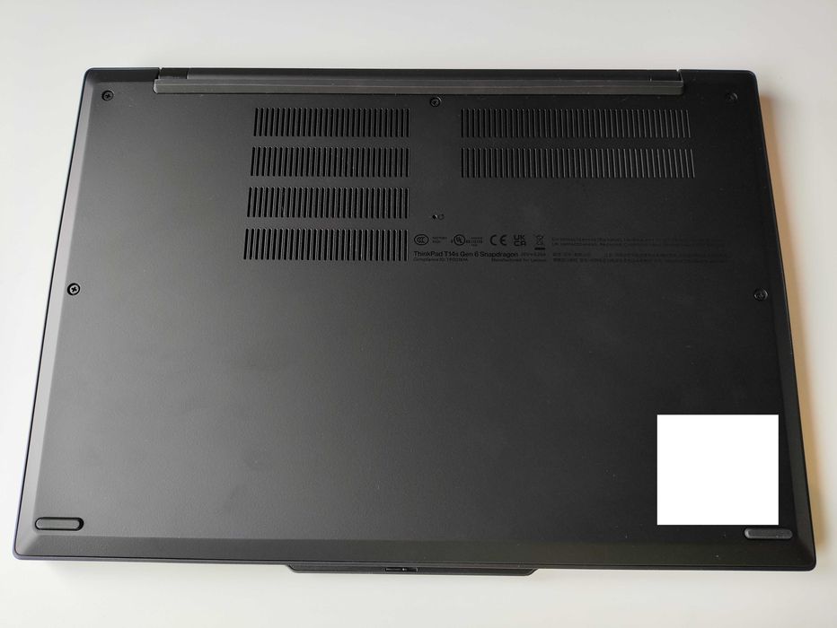 Lenovo ThinkPad T14s Gen 6 14" IPS Snapdragon 32/512 4 cykle ładowania