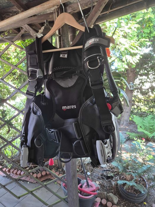 Jacket nurkowy oraz inny sprzęt do nurkowania