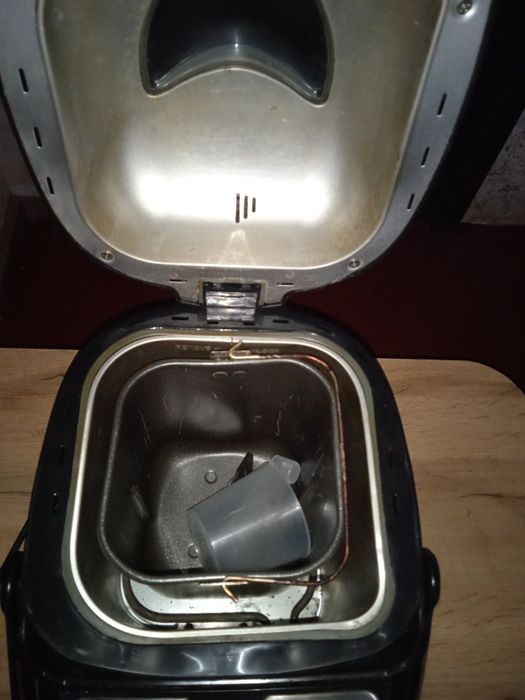 Електрична хлібопічка RTC.