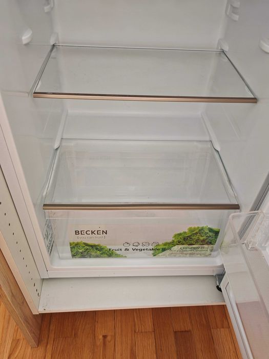 Frigorífico BECKEN 167.6 cm , ainda com factura e garantia