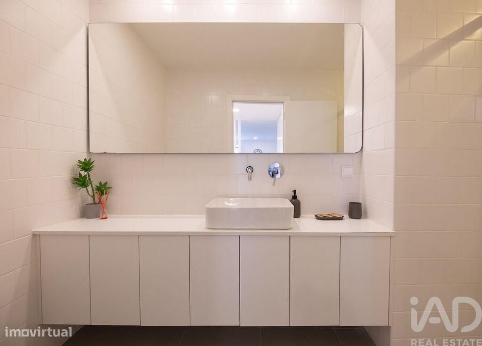 Apartamento T1 em Santa Maria Maior de 59 m2