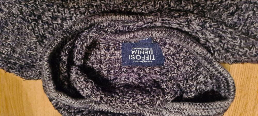 Camisola malha menino 4/5 anos Tiffosi