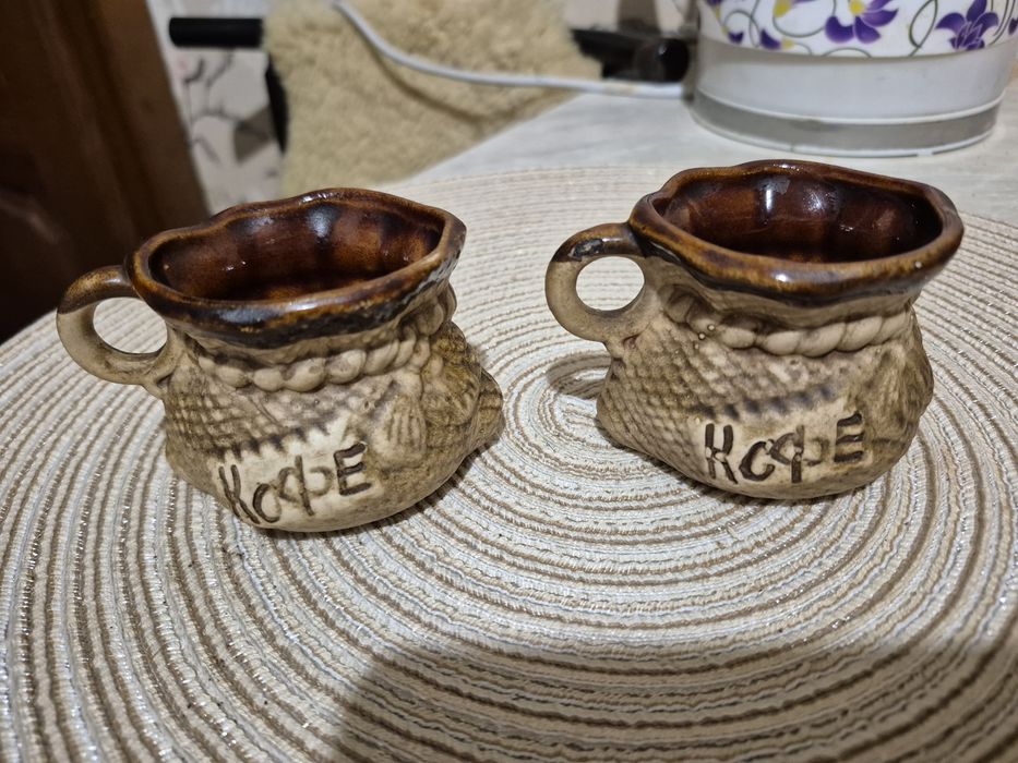 Керамические кофейные чашки