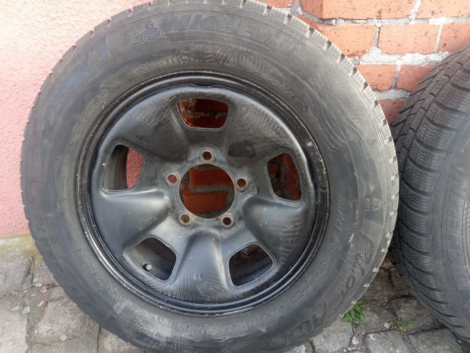 koła felgi opony 215/65 R16 98H michelin pilot alpin suzuki samurai