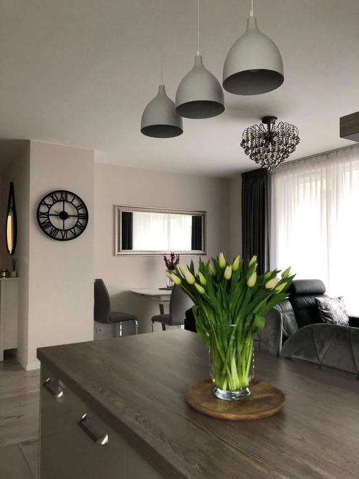 68M2 | 2 sypialnie | 2 st. w garażu | klimatyzacja | garderoba | oddzielna toaleta