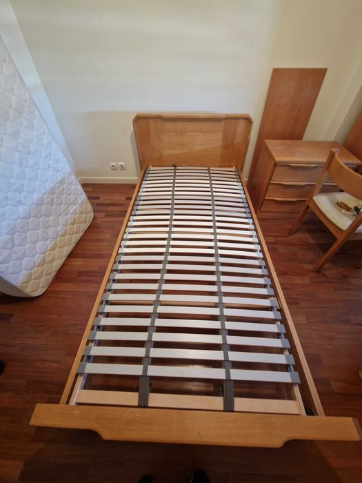 Cama de solteiro Olaio