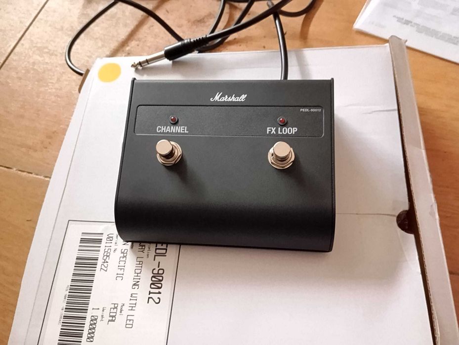 Amplificador Marshall 20 watts Combo