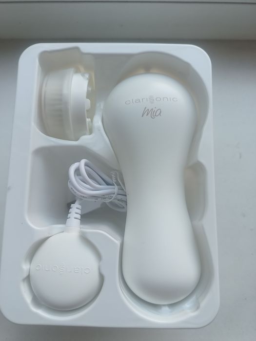 Щітка для обличчя Clarisonic Mia 1 White (DT)