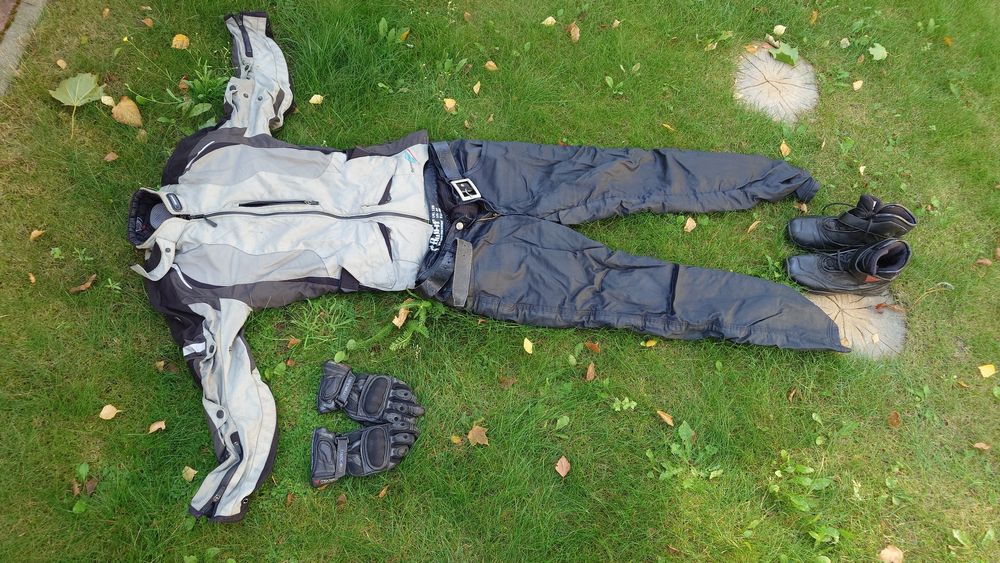 Modeka krótka strój komplet