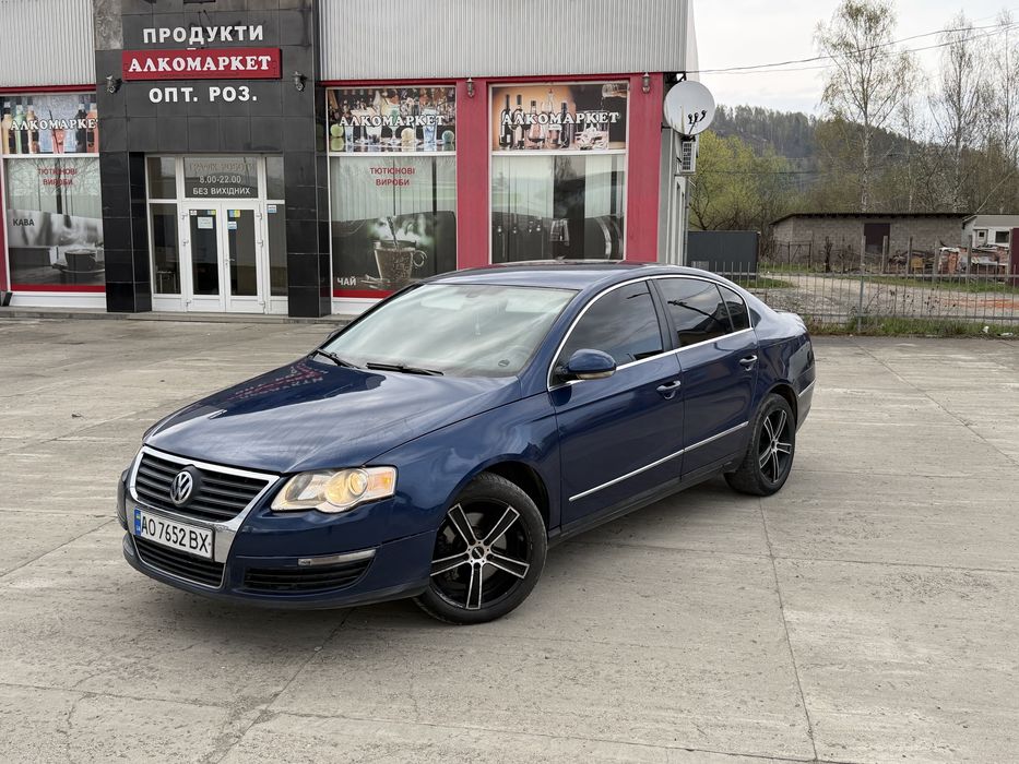 Volkswagen Passat [ Comfortline ]