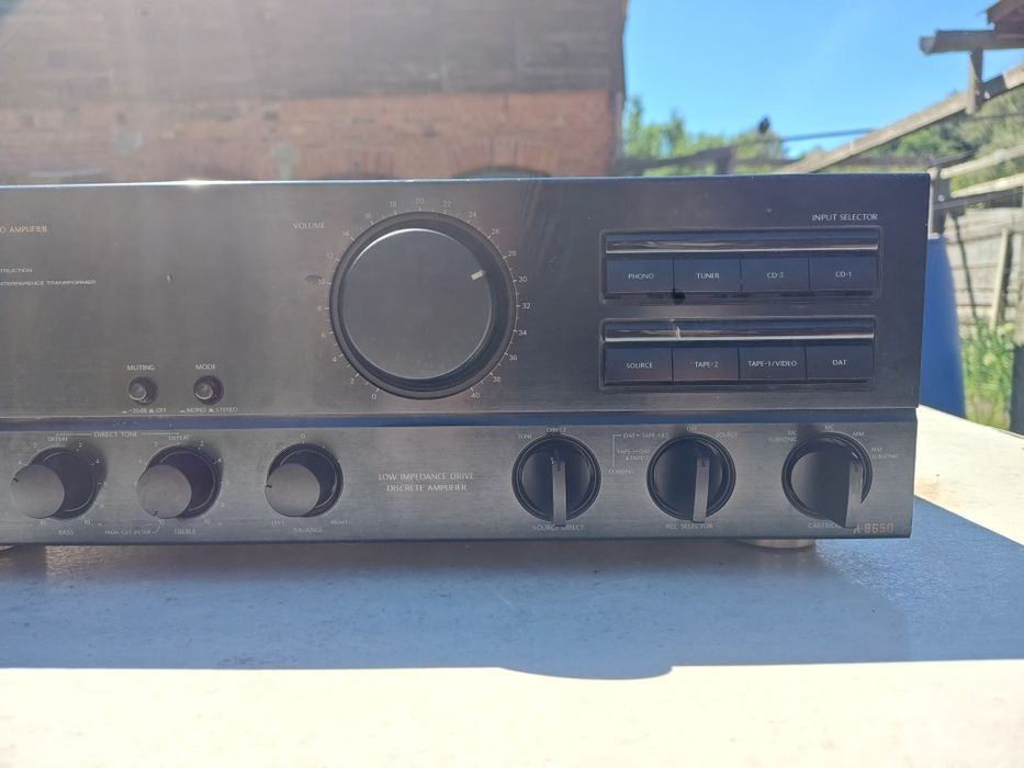 Wzmacniacz Onkyo Integra A-8650