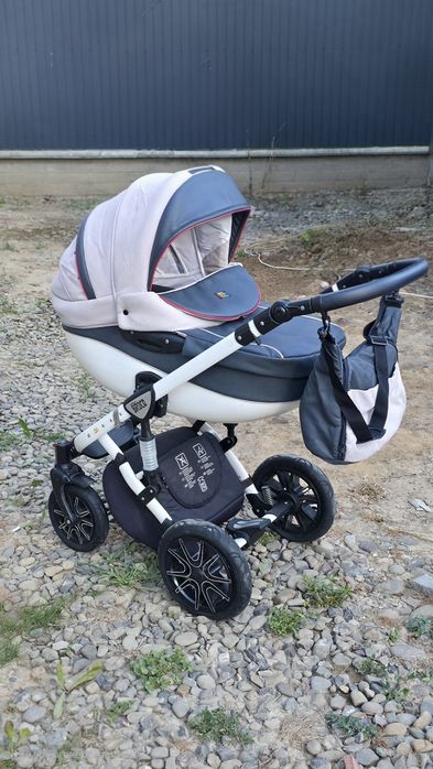 Коляска 3 в 1 broco